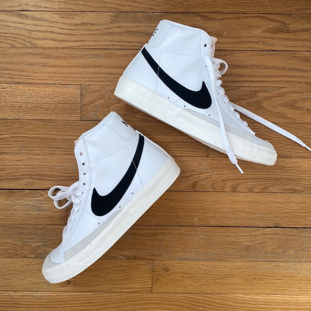 Blazer 77 Nike Sneakers
